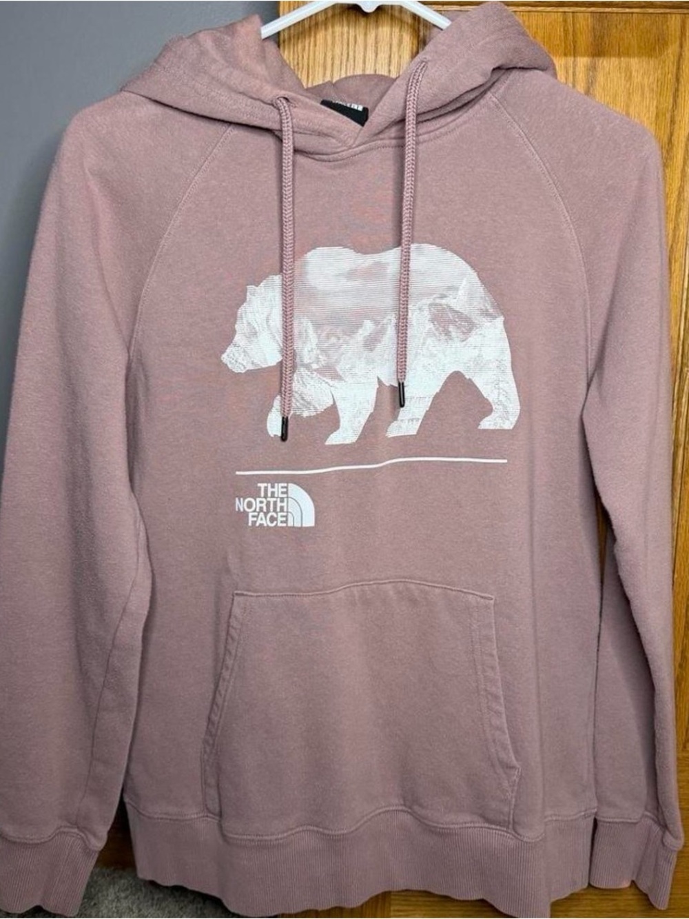 Women's Pullover Hoodie